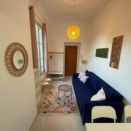 Lägenhet Patio De La Pietonne Menton